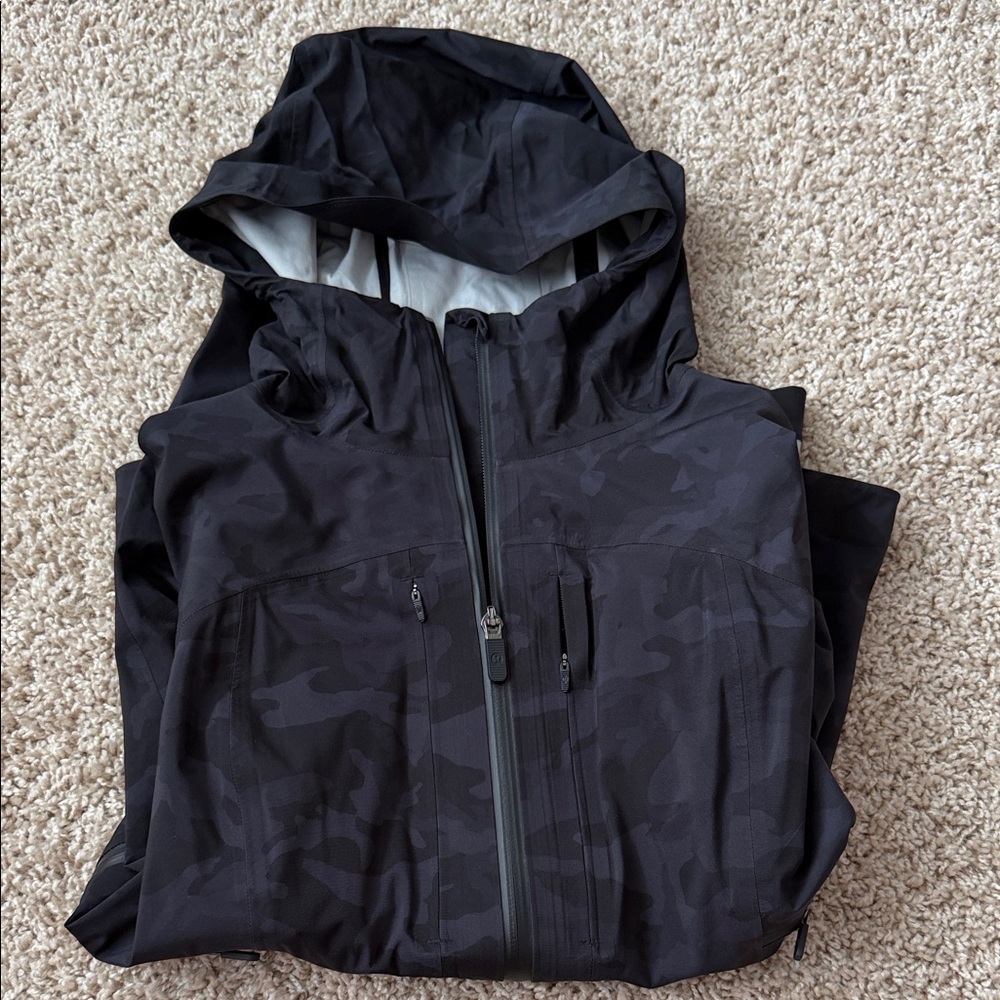 Incognito Camo Grey multi break a tail jacket- LULULEMON